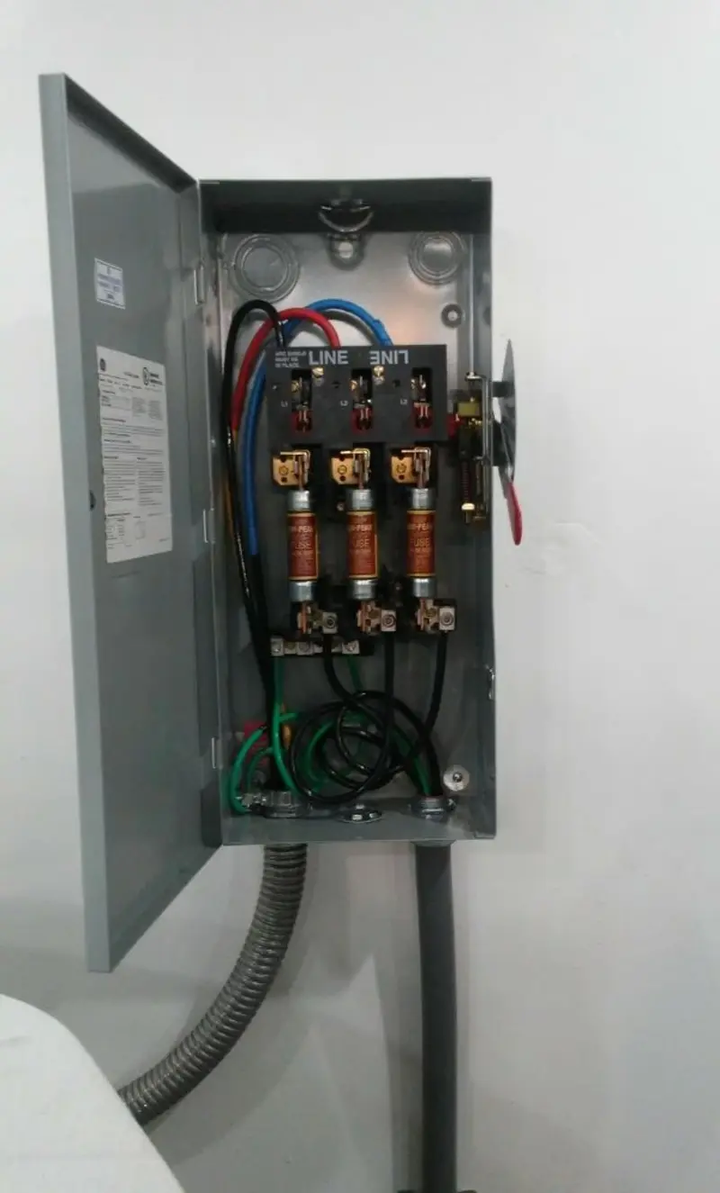 Three-phase disconnect switch installed for Electrical Wiring & Rewiring in Hornsby Bend